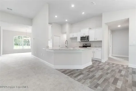 527 Winer Avenue SW Palm Bay FL 32908