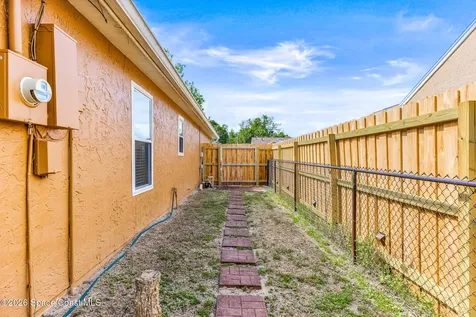 2000 Sun Valley Street Titusville FL 32780