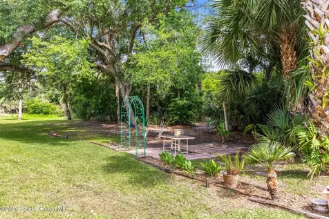 2000 Sun Valley Street Titusville FL 32780