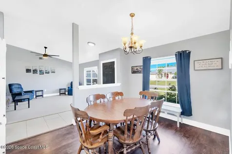 1260 Monument Avenue SE Palm Bay FL 32909