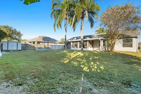 1260 Monument Avenue SE Palm Bay FL 32909