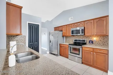 1260 Monument Avenue SE Palm Bay FL 32909