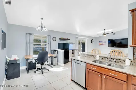 1260 Monument Avenue SE Palm Bay FL 32909