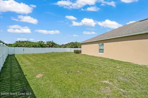 2198 Snapdragon Drive NW Palm Bay FL 32907