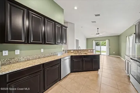 2198 Snapdragon Drive NW Palm Bay FL 32907