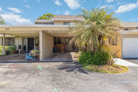 227 Augusta Way Melbourne FL 32940