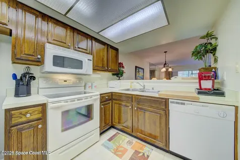 227 Augusta Way Melbourne FL 32940