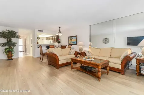 227 Augusta Way Melbourne FL 32940