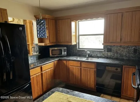 2070 S Courtenay Parkway Merritt Island FL 32952