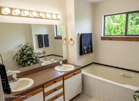 2070 S Courtenay Parkway Merritt Island FL 32952
