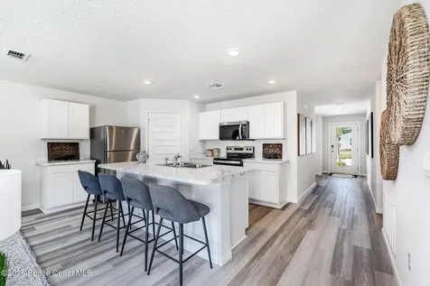 260 Halloran Street SE Palm Bay FL 32909