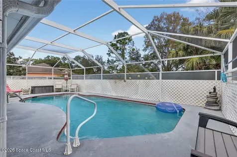 8516 99th Court Vero Beach FL 32967