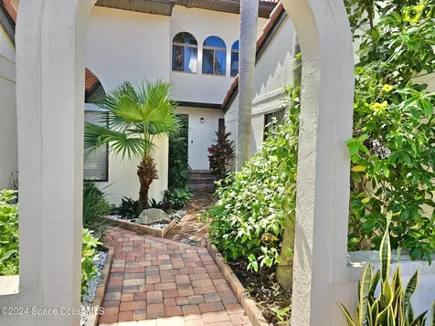 1506 Parkside Place Indian Harbour Beach FL 32937