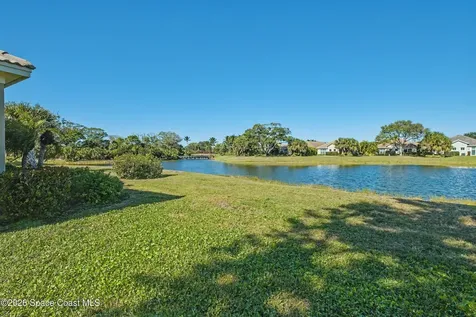 2158 Falls Circle Vero Beach FL 32967