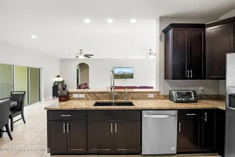 486 Avocado Road NW Palm Bay FL 32907