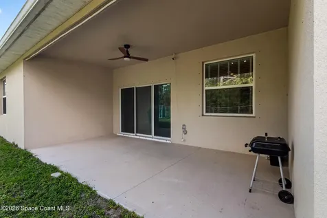 486 Avocado Road NW Palm Bay FL 32907