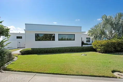 93 W Bay Drive Cocoa Beach FL 32931