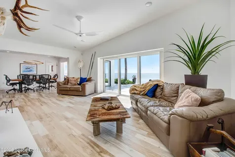 93 W Bay Drive Cocoa Beach FL 32931