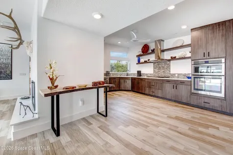 93 W Bay Drive Cocoa Beach FL 32931