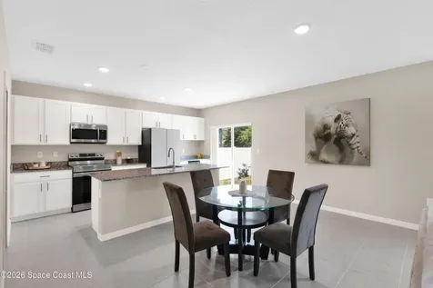 634 Brickell Street SE Palm Bay FL 32909