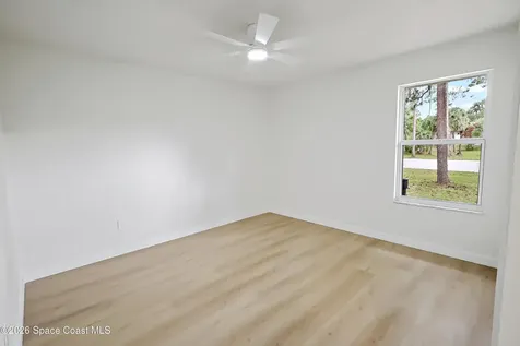 4020 Adams Lane Grant-valkaria FL 32950