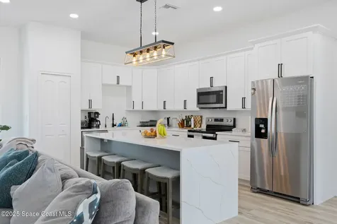 700 Cornelia Avenue SE Palm Bay FL 32909