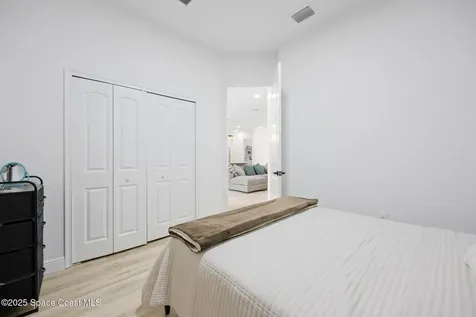700 Cornelia Avenue SE Palm Bay FL 32909