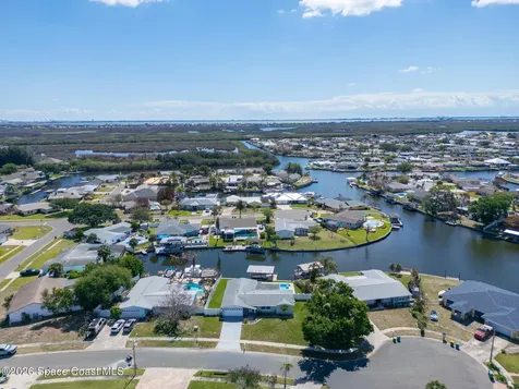1740 Canal Court Merritt Island FL 32953