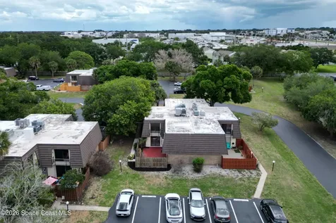 4014 Vista Oaks Circle NE Melbourne FL 32905