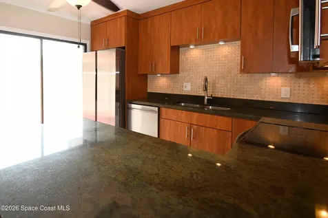 4014 Vista Oaks Circle NE Melbourne FL 32905