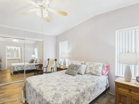 573 Dolphin Circle Barefoot Bay FL 32976