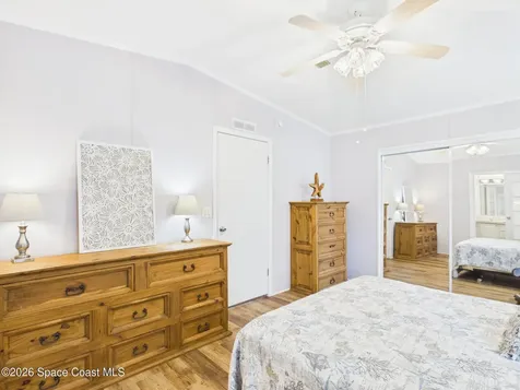 573 Dolphin Circle Barefoot Bay FL 32976