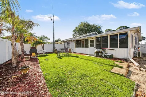 1046 Charles Street Port Orange FL 32129
