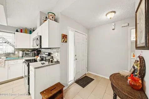 1046 Charles Street Port Orange FL 32129