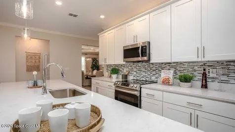 1378 Vancouver Avenue SE Palm Bay FL 32909