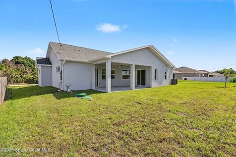 534 Mimosa Street SW Palm Bay FL 32908