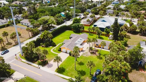 702 Oak Street Melbourne Beach FL 32951