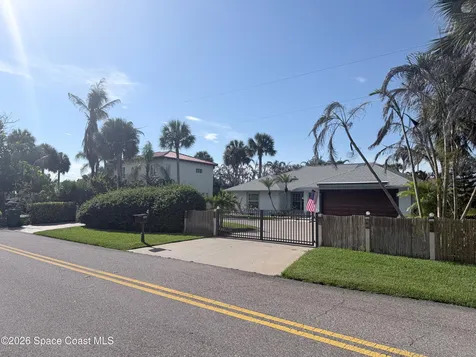 702 Oak Street Melbourne Beach FL 32951