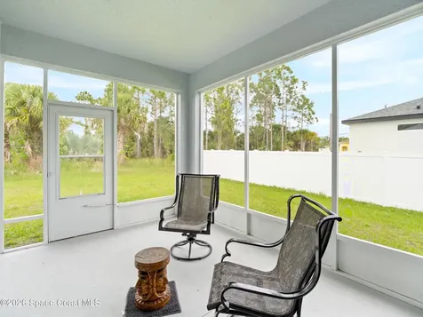 411 Fonsica Street Palm Bay FL 32908