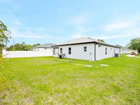 411 Fonsica Street Palm Bay FL 32908