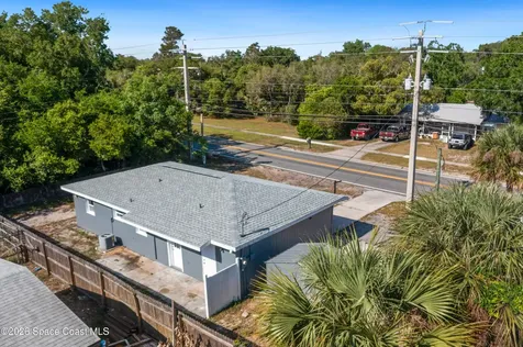 825 N Carpenter Road Titusville FL 32796
