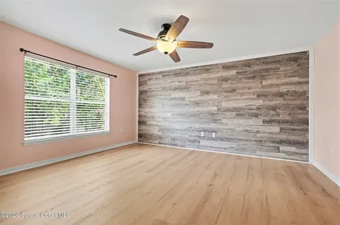 1640 Vista Lake Circle Melbourne FL 32904