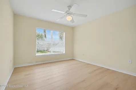 1640 Vista Lake Circle Melbourne FL 32904