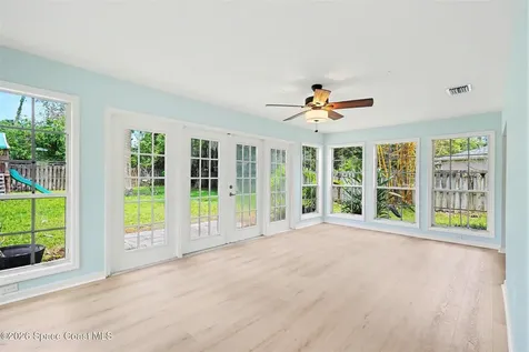 1640 Vista Lake Circle Melbourne FL 32904