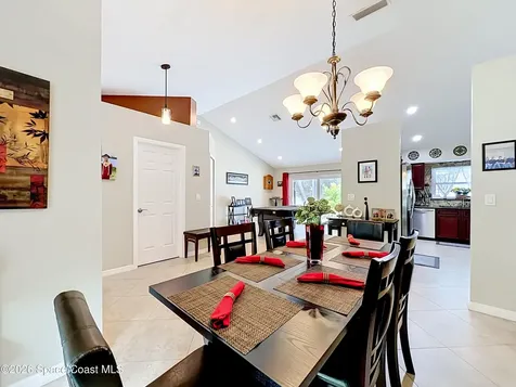 1001 Willa Drive Oviedo FL 32765