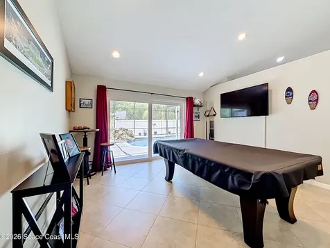 1001 Willa Drive Oviedo FL 32765