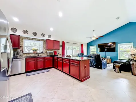 1001 Willa Drive Oviedo FL 32765