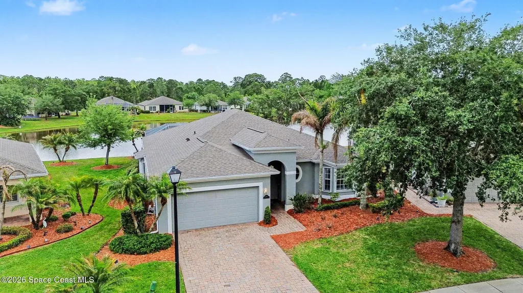 348 Gardendale Circle SE Palm Bay FL 32909