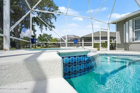 348 Gardendale Circle SE Palm Bay FL 32909