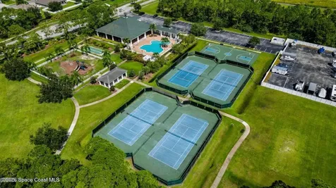 348 Gardendale Circle SE Palm Bay FL 32909